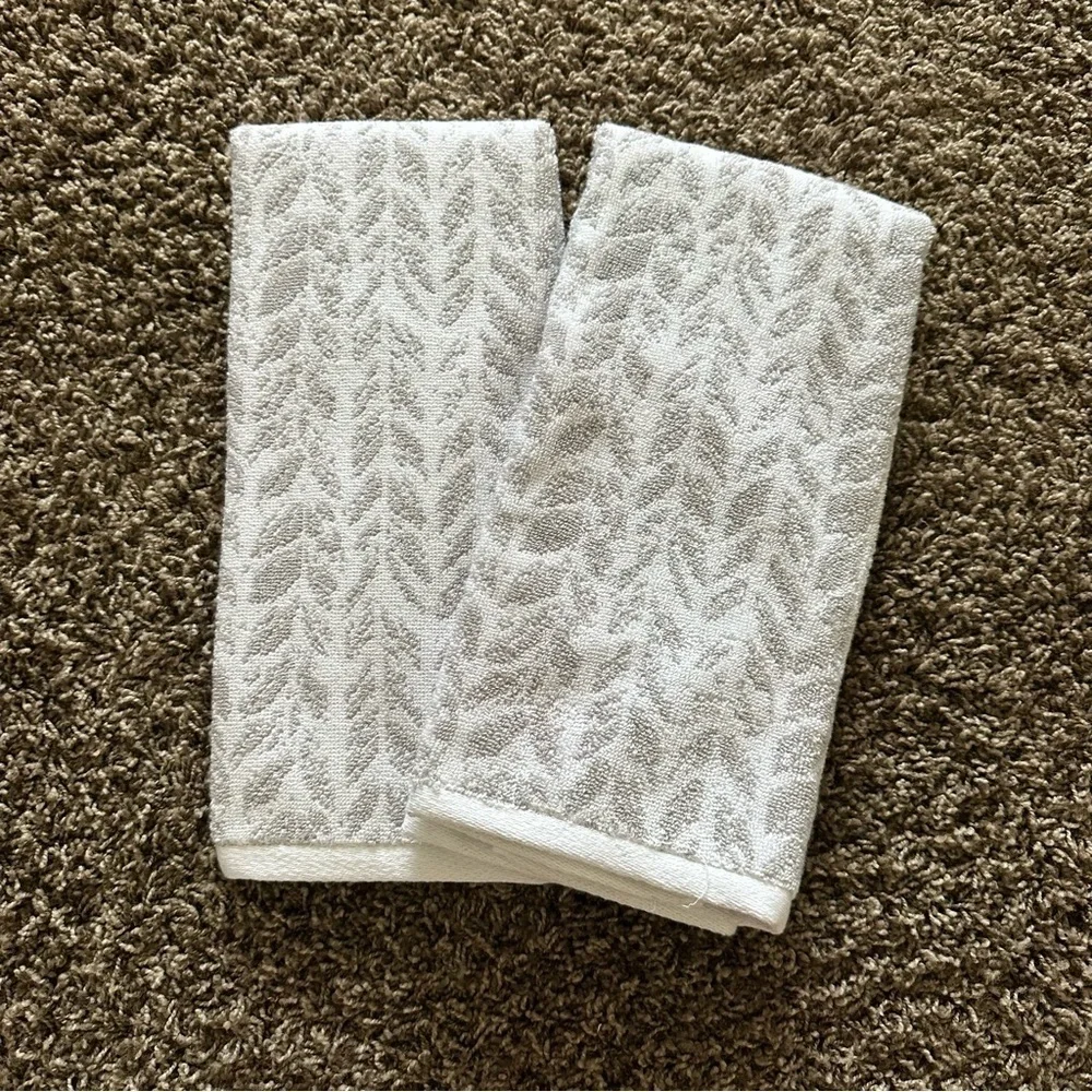 White & Grey Patterned Hand Towels